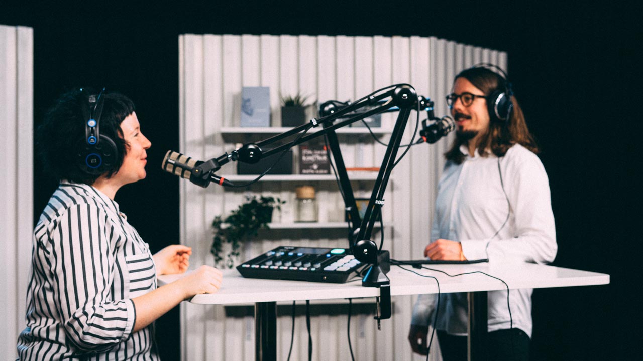 Nå ut med en egen podcast